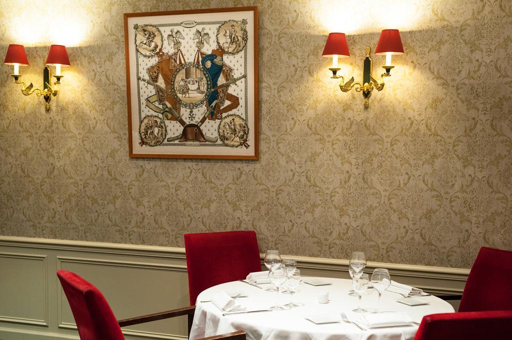 Hotel Restaurant Napoleon Фонтенбло Екстериор снимка